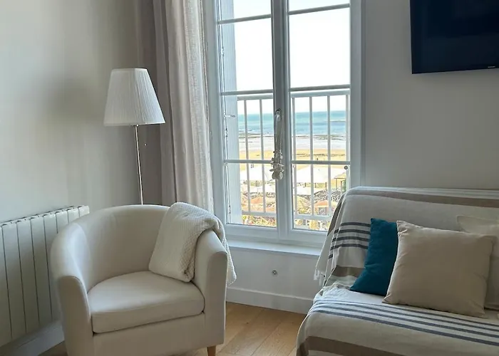Apartment Vue A Luc-sur-Mer